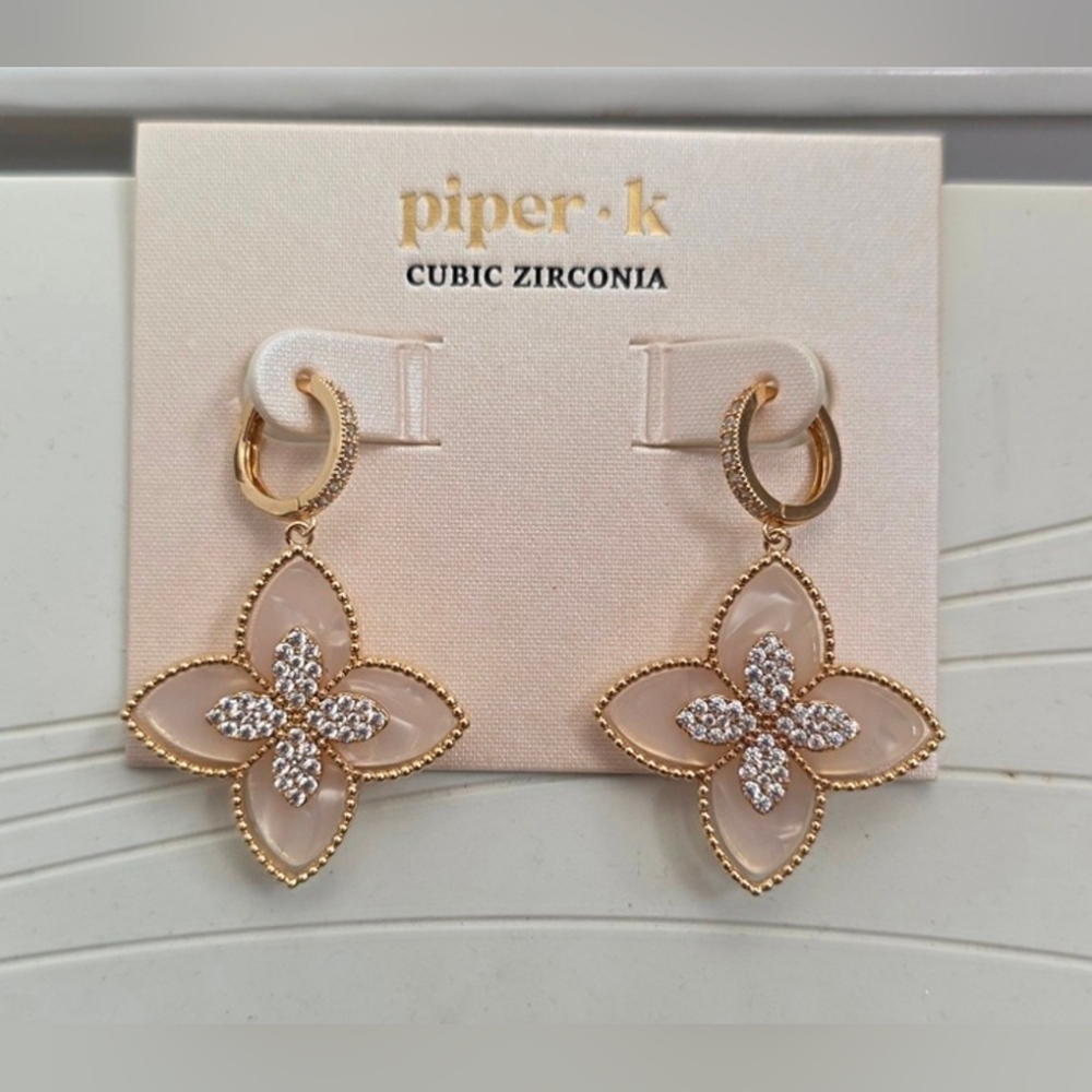 Piper K Cubic Zirconia Flower Earring